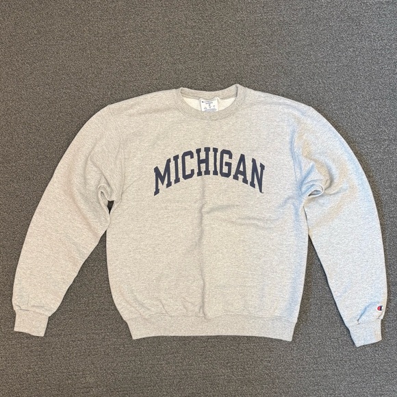 Champion Tops - Champion University of Michigan Oxford Gray Basic Crewneck Sweatshirt